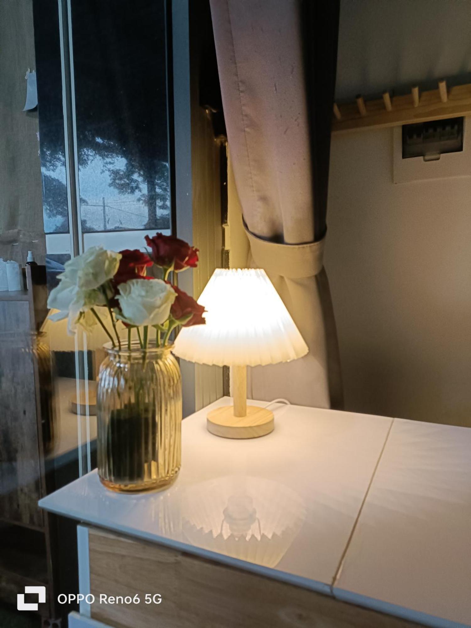 Homestay -Nhà Mẹ Khang Hô Chi Minh-Ville Extérieur photo